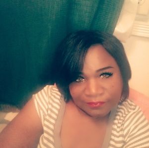 Meet your Posher, Jeannette